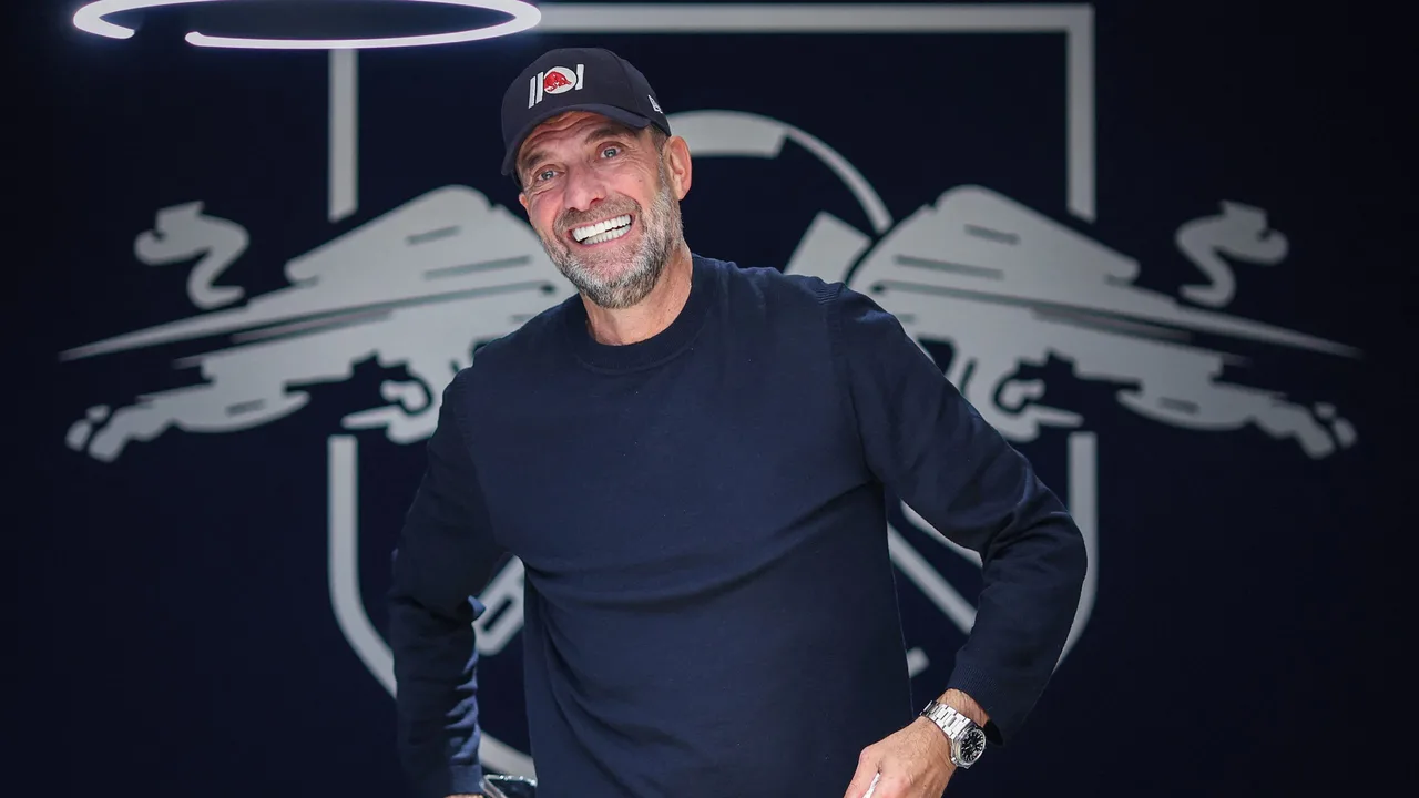 نجم مانشستر سيتي يقترب من ميسي وظهور مفاجئ لكلوب في المونديال القادم